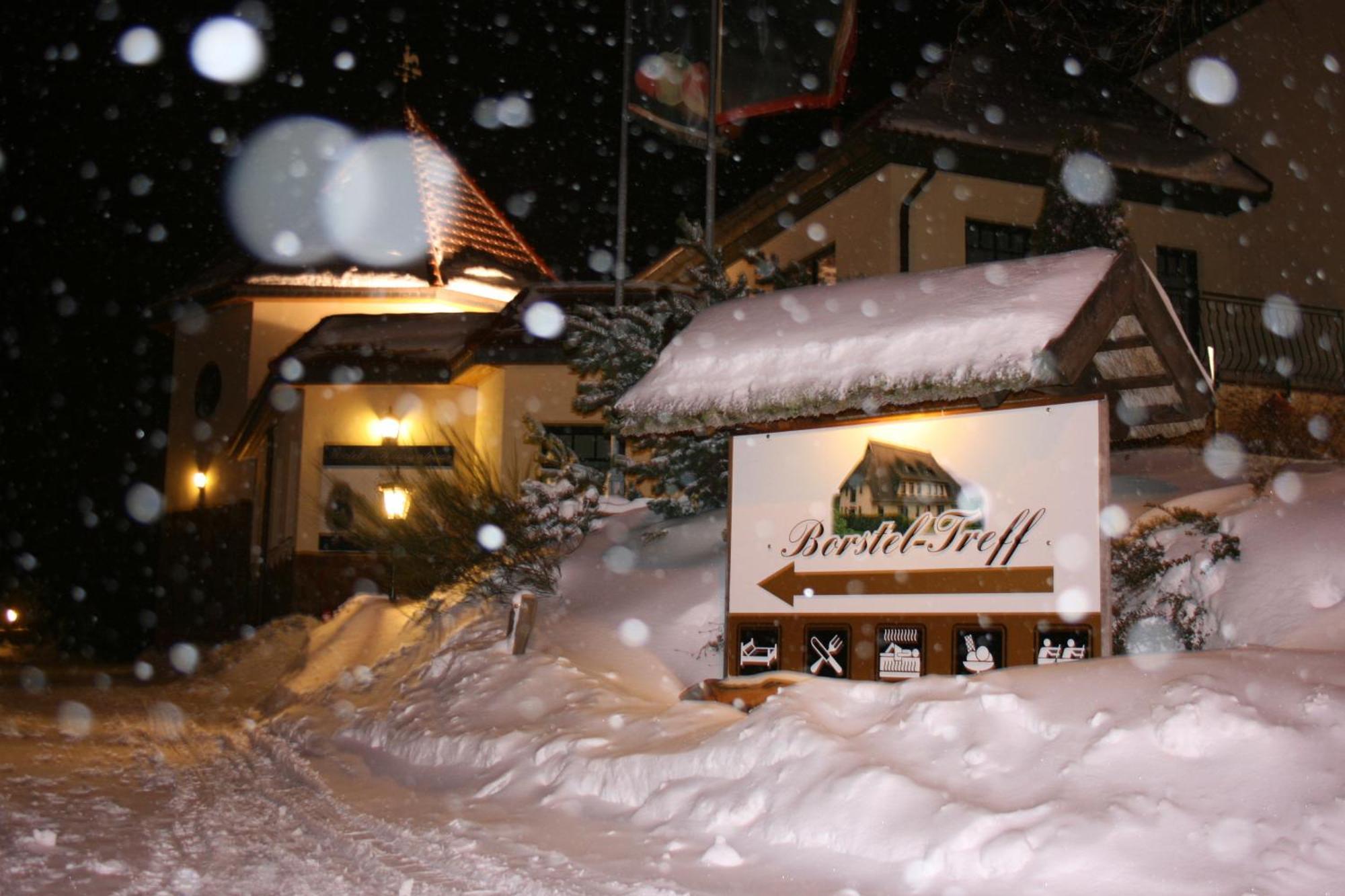 Kur-& Landhotel Borstel - Treff Dabel Buitenkant foto