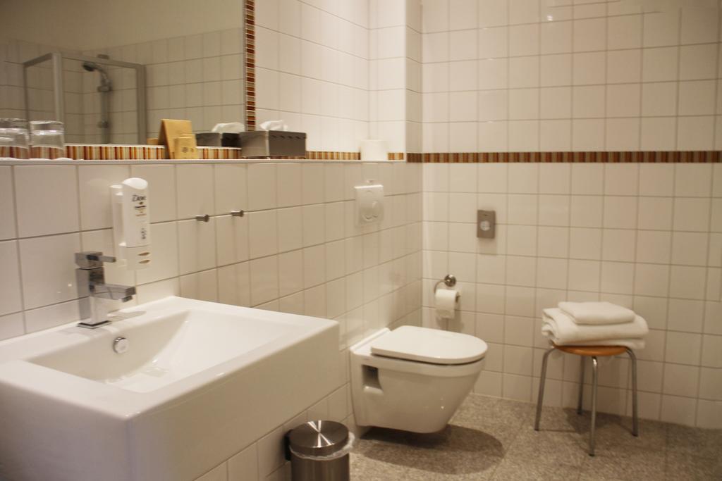 Kur-& Landhotel Borstel - Treff Dabel Buitenkant foto