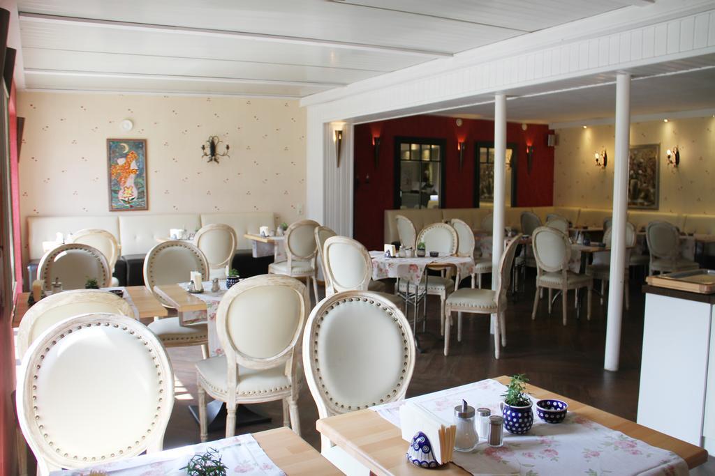 Kur-& Landhotel Borstel - Treff Dabel Buitenkant foto